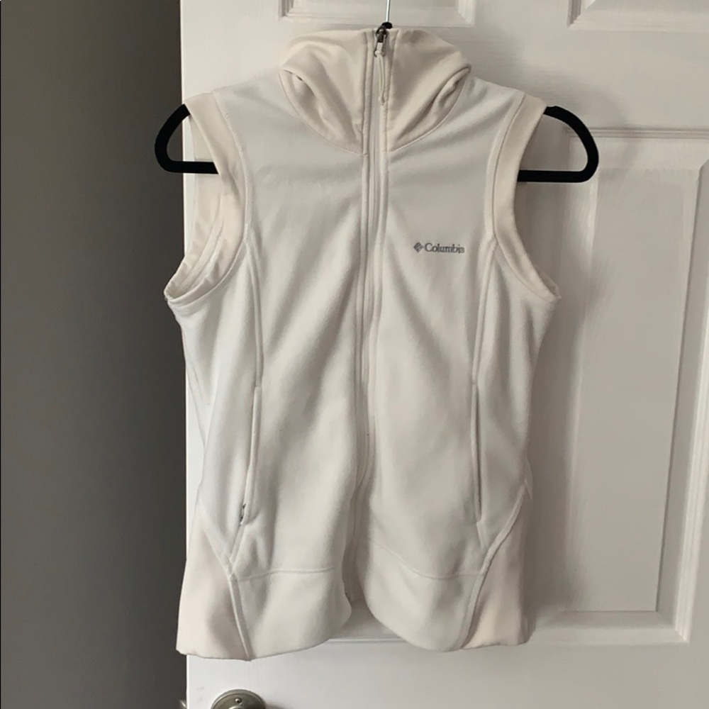 Cream Columbia vest